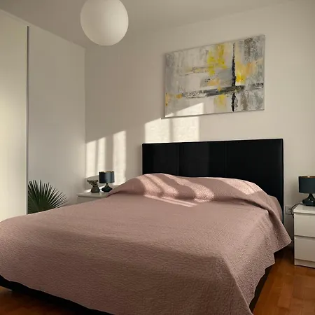 Sunrise Apartment