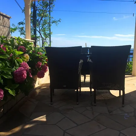 Sunrise Apartment
